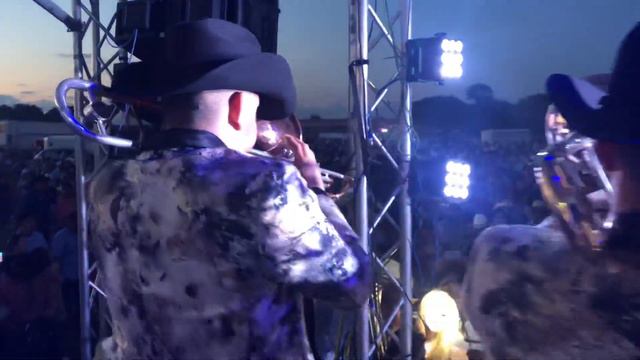 Mi adolescencia a los 40 grupo Laberinto en vivo desde Lexington Nebraska 2021 смотреть онлайн