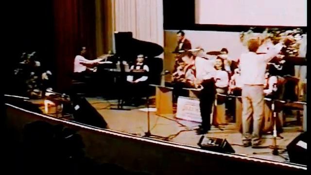 "Студенческий джаз- бенд" в Никополе, 1997г смотреть онлайн