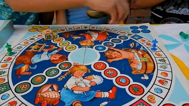 Детская игра СССР "Кубик с картинками"///Children's game of the USSR "Cube with pictures" смотреть онлайн