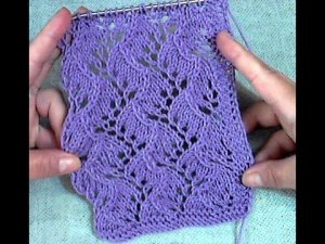 Ажурный узор спицами - виноградная лоза.