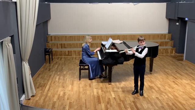 С. Рахманинов "Итальянская полька" смотреть онлайн