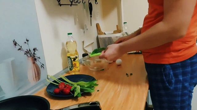Такие будни: первое видео, борода, закупились продуктами, готовим, смеёмся с дочкой смотреть онлайн