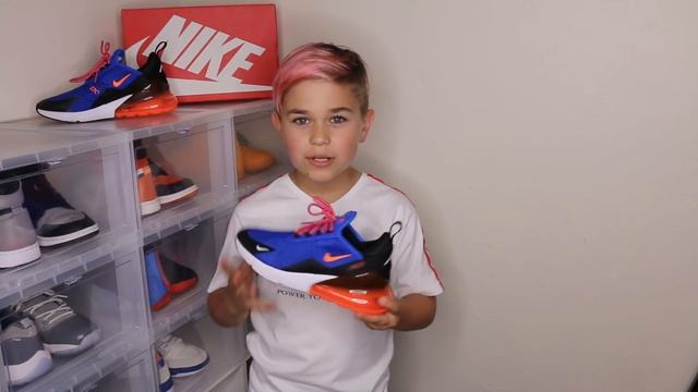 NIKE AIR MAX 270 Review & FORTNITE IRL On Foot! смотреть онлайн