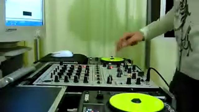 Set Hous3 Lov3rs Part 1 - Dj Nick - Denon Dns 1000 смотреть онлайн