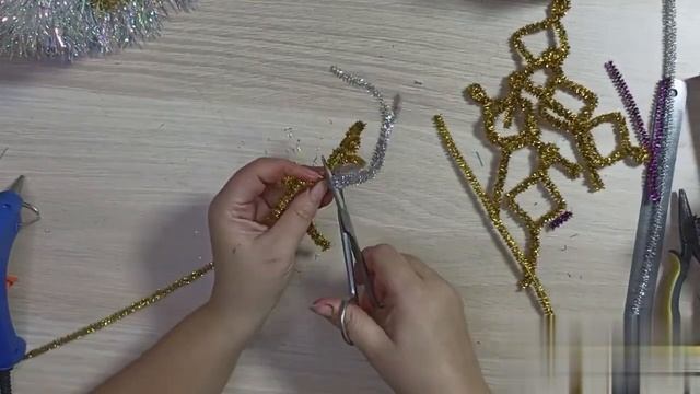 4 варианта кароны для? детей на Новый год!