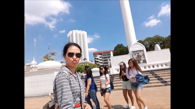Singapore & Kuala Lumpur Tours смотреть онлайн