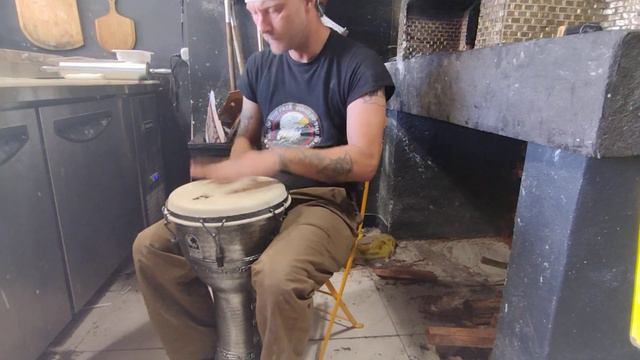 My new Toca 12 inch Djembe Drum. Sounds so good! смотреть онлайн