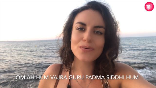 UN POQUITO MÁS ADENTRO - Maria Pusmi - OM AH HUM VANSRA GURU PADMA SIDDHI HUM смотреть онлайн