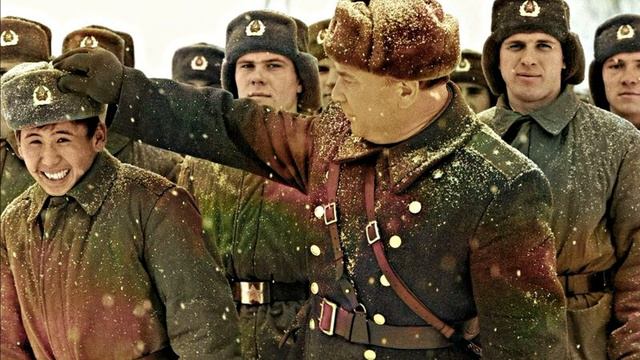 Хлеборезы, каптеры и другие "блатные" в армии смотреть онлайн