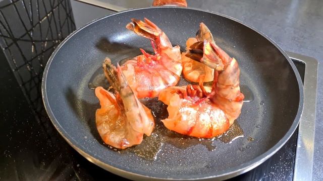Это неописуемо вкусно! Креветки в томатно чесночном соусе / маринаде! Tiger Garnelen! смотреть онлайн