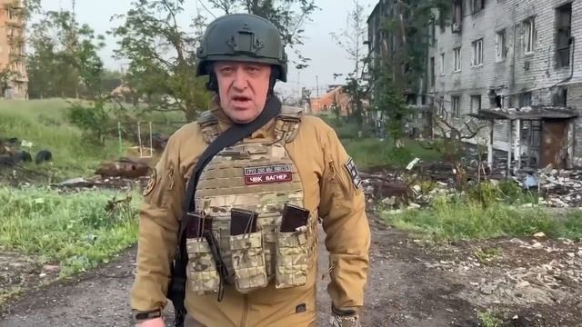 Пригожин решил оставить двух бойцов в городе