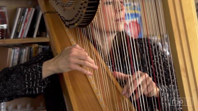 Jason Vieaux And Yolanda Kondonassis: NPR Music Tiny Desk Concert смотреть онлайн