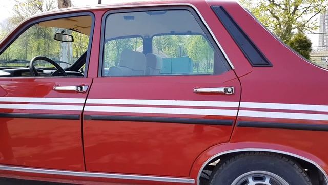Restored Renault 12 TS смотреть онлайн