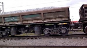 Поезд с щебнем на Зольной улице недалеко от Ладожского вокзала Эрик Давидыч