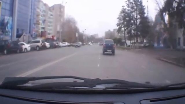 ПДД Уральск Lada Granta L233OOM смотреть онлайн