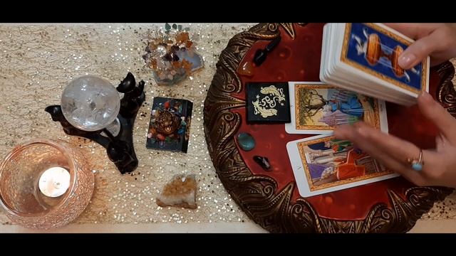 Таро прогноз на ноябрь 2020 года для Рыб по Асценденту смотреть онлайн