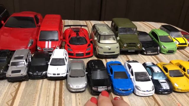 Наш автопарк. А вы сколько машин знали в 2,5 года?😄 смотреть онлайн