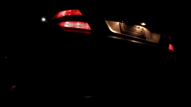 Mercedes-Benz 2009 W204 C550 4 Matic start-up смотреть онлайн