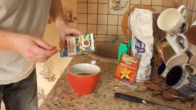 Вкусный кекс в микроволновке / Yummy cupcake in the microwave смотреть онлайн