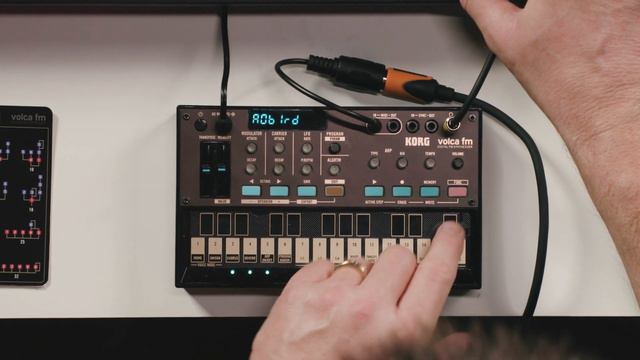Korg Volca FM 2 Synthesizer | Sounds and Walkthrough – Daniel Fisher смотреть онлайн