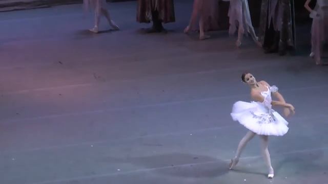 Mariinsky Balet Raymonda/Anastasia Nikitina смотреть онлайн