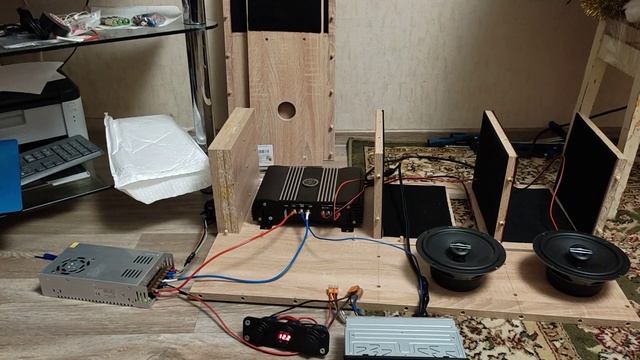 Сборка схемы питания колонки и проверка в работе. смотреть онлайн
