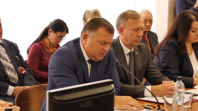 С декабря жители Орска, скорее всего, будут платить за квартиру почти на 10% больше 8 смотреть онлайн