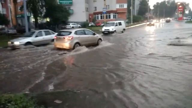 Потоп в Воронеже 20 июля 2018 года смотреть онлайн