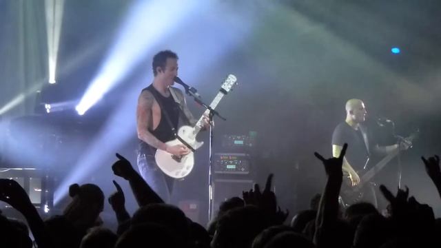 Trivium - 'Drowned and Torn Asunder' live at Manchester Academy, 20 April 2018 смотреть онлайн
