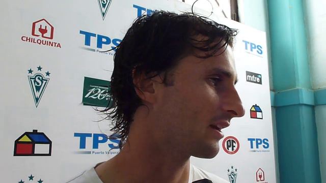 Pablo Calandria luego del entrenamiento en Playa Ancha (22-02-2012) смотреть онлайн