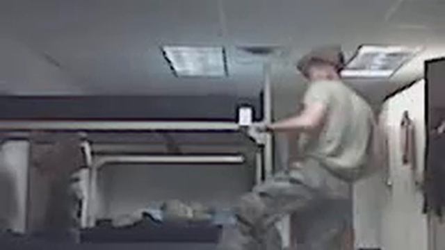 What soldiers do when they're bored смотреть онлайн