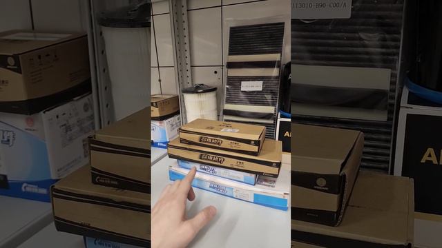 Кто напишет правильный ответ? Почему на рынке присутствуют запчасти в таких и таких упаковках? смотреть онлайн