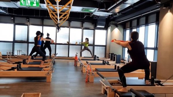 Pilates Reformer workout // Урок Пилатеса на Реформере // פילאטס מכשירים