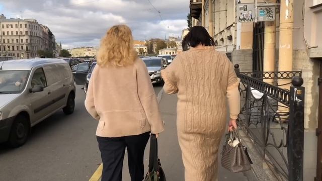СТРИТ СТАЙЛ Как утеплились Модницы Петербурга? ЧТО НАДЕЛИ? Аутфиты осень -зима УЛИЧНАЯ МОДА в Росси смотреть онлайн