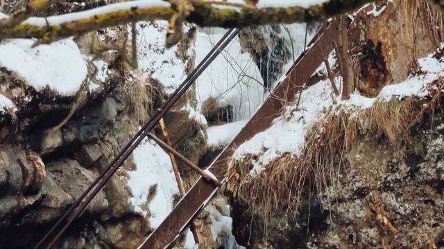 Honey Waterfalls in The Winter, Russia | Медовые водопады в Карачаево-Черкессии в конце зимы смотреть онлайн