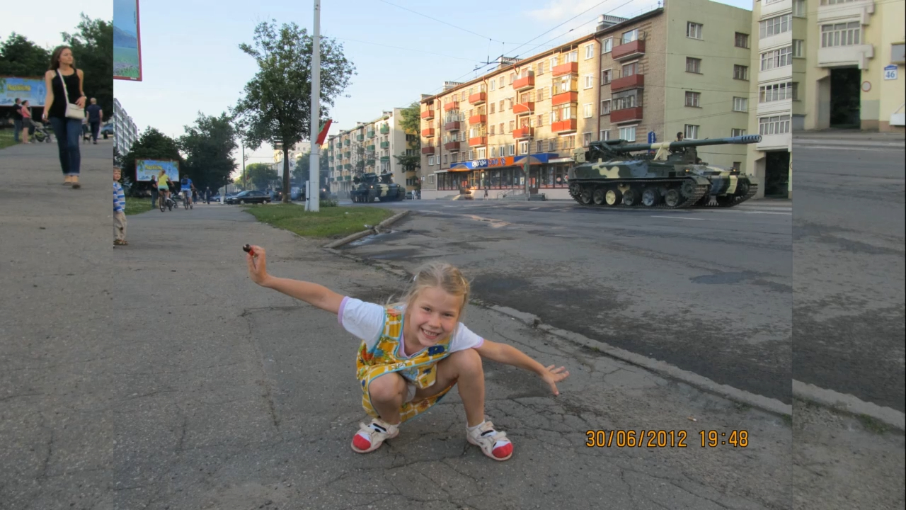 Milanа and military parade смотреть онлайн