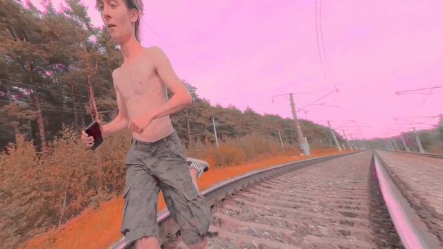 В погоне за убегающим летом смотреть онлайн