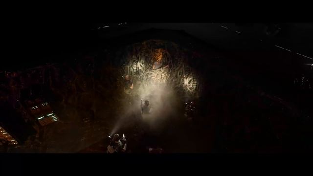Aliens Dark Descent управляем колониальным десантом и боремся с "чужими". смотреть онлайн