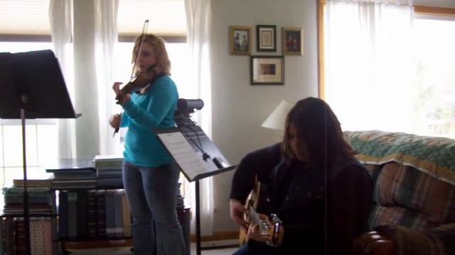 Canon in D Guitar and Violin duet смотреть онлайн