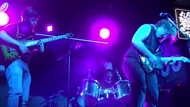 Disintiendo - Abril Naranja en Planta Alta 11-09 смотреть онлайн