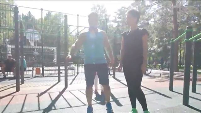 КАК СБЕРЕЧЬ СУСТАВЫ И СБРОСИТЬ ЛИШНИЕ КИЛОГРАММЫ? смотреть онлайн