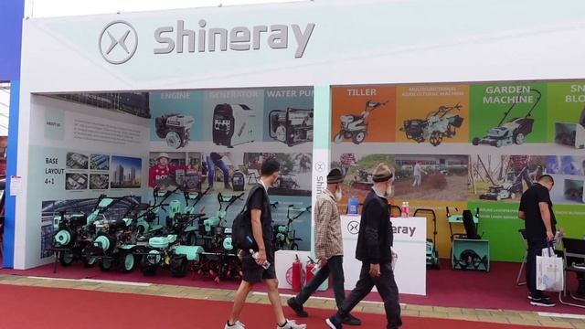 Мотоциклы в Китае. Часть 24. Выставка CANTON FAIR. Двигатели LIFAN. Китайский электрический Камаз. смотреть онлайн