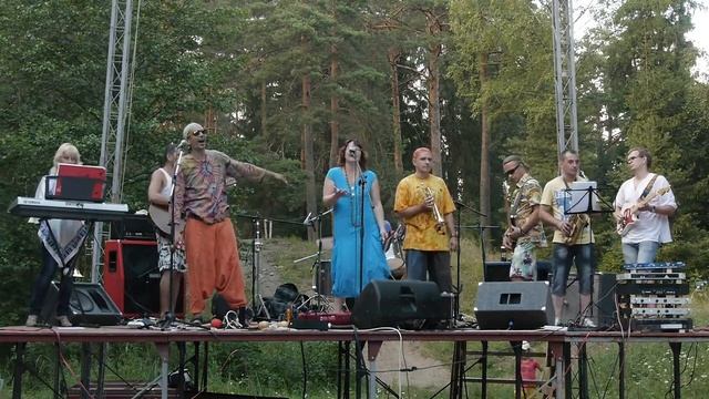 Оркестр позитивных вибраций - Чунга-чанга смотреть онлайн