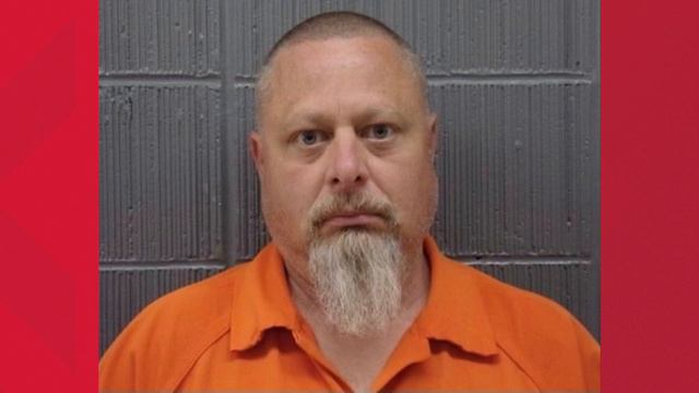 Judge to decide if public should know probable cause for Richard Allen arrest смотреть онлайн