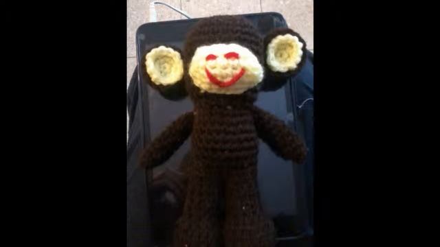 С Новым Годом обезьяны!Вязаная крючком обезьяна.Happy New Monkey Year!Crochet monkey смотреть онлайн