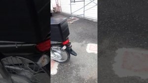 Обзор небольшой скутер Хонда Супер каб.50 кубов.