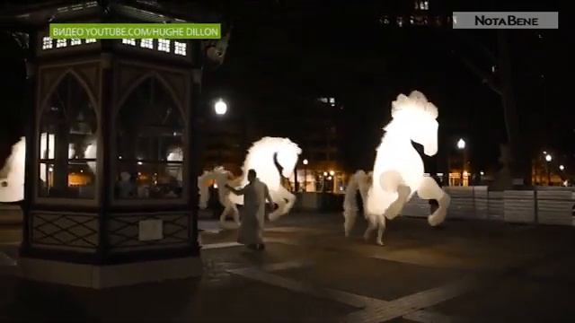 Огромные куклы-лошади из Франции выступят на Первомайской площади Абакана смотреть онлайн