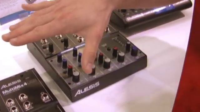 Alesis MultiMix6 смотреть онлайн
