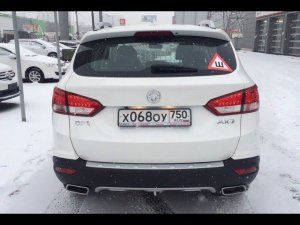 Китаец с НЕКитайской начинкой. Dongfeng AX7