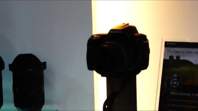 NEX-5 v3 with LA-EA1 v2 with Sony SSM lenses смотреть онлайн